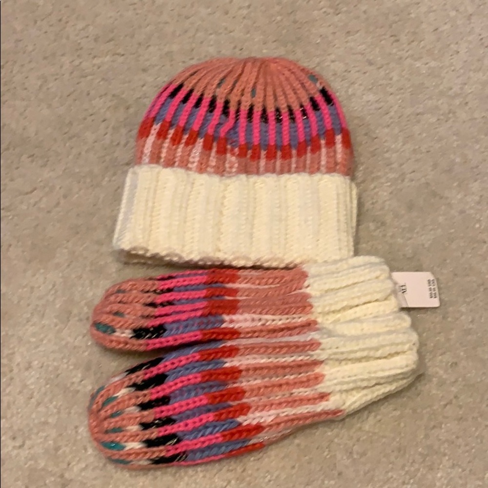 Anthropology hat and gloves set